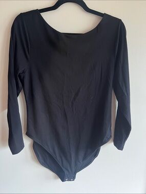 Old Navy Black Long Sleeve Scoop-Neck Bodysuit